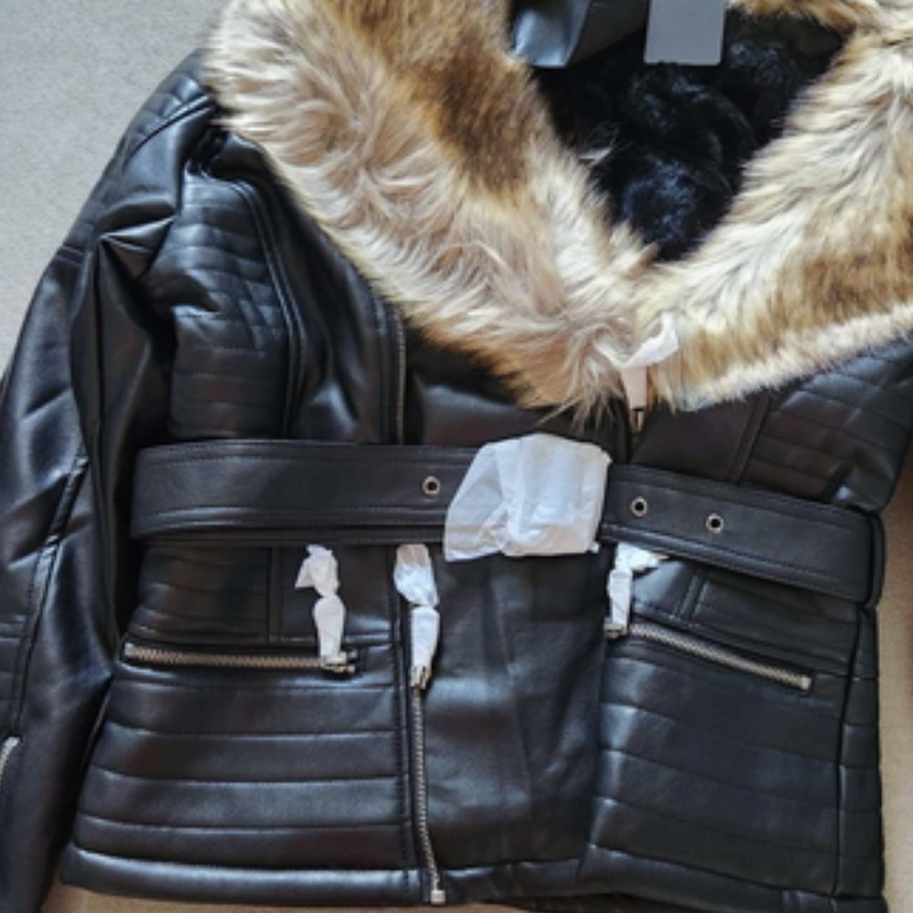 Brown Faux Fur Black Leather Belted Motorcycle Bomber Jacket Sherpa Winter Coat - Picture 5 of 6